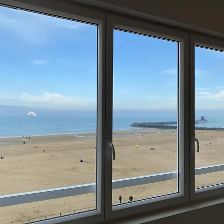 Oskar Luxe Op Zeedijk Met Zeezicht Apartment Ostende